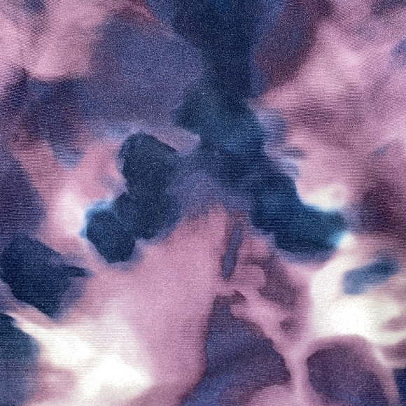 Balance Collection Luxe Compression Leggings - Picture 9 of 9